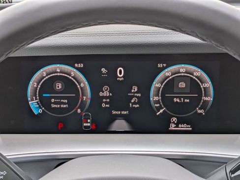 New 2026 Volkswagen Tiguan SE R-Line image 29