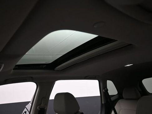 New 2026 Honda CR-V EX image 4