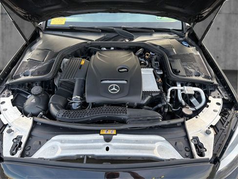 Used 2018 Mercedes-Benz C 300 Sedan image 11