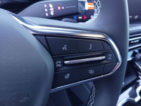 New 2026 Chevrolet Traverse LT w/ Driver Confidence Package image 32