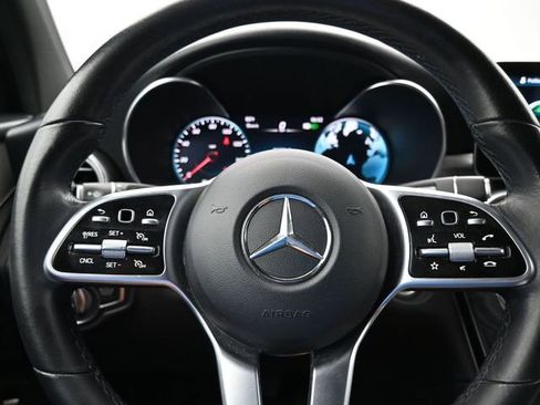 Used 2022 Mercedes-Benz GLC 300 image 16