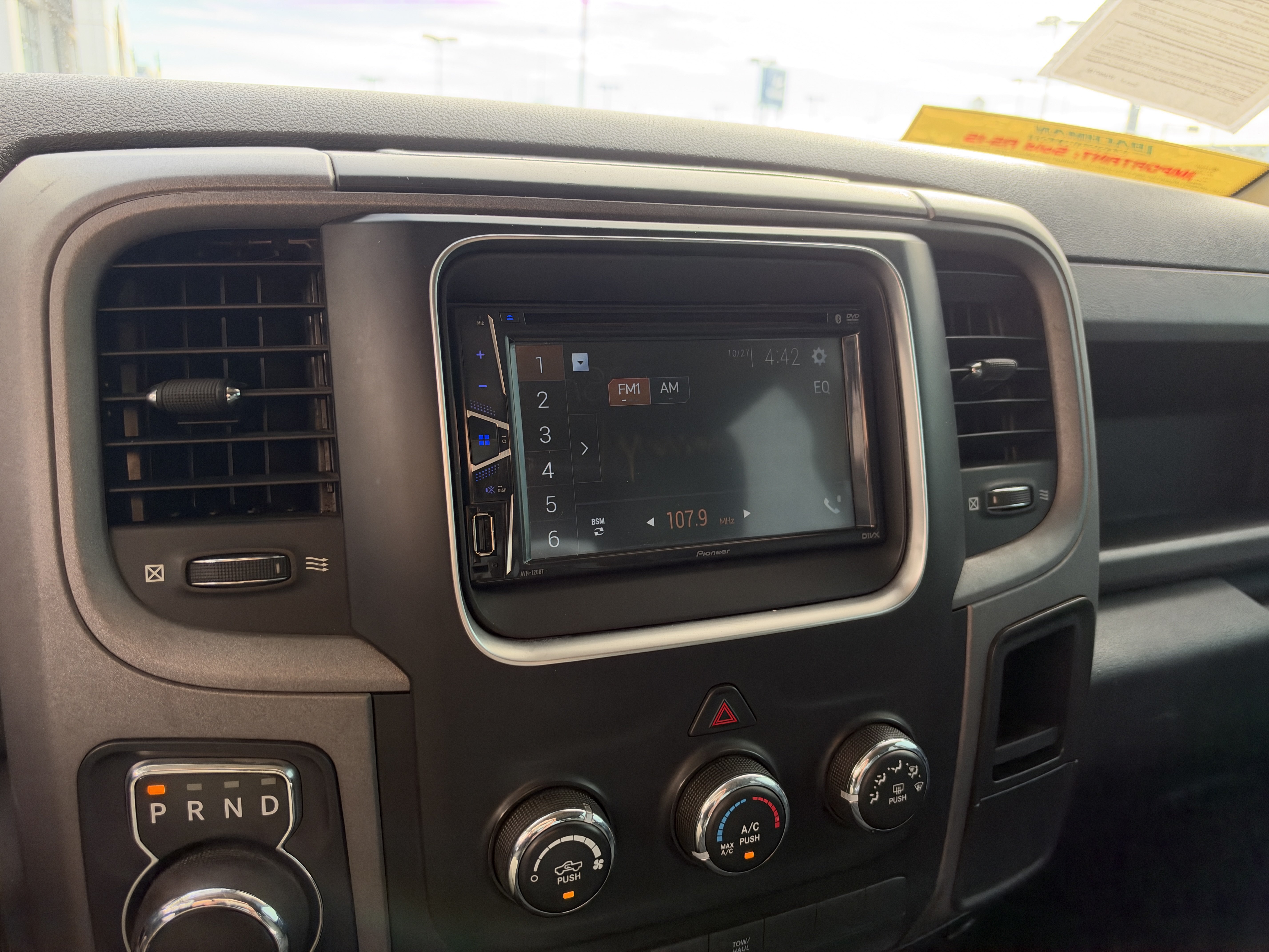 Used 2014 RAM 1500 Express AWD/4WD image 32
