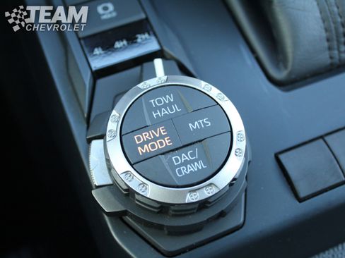 Used 2024 Toyota Tacoma TRD Off-Road image 19