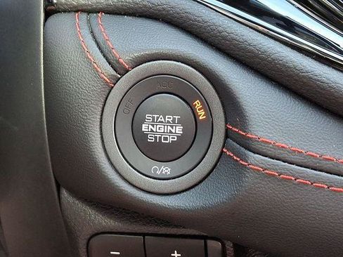 Certified 2025 Dodge Durango GT AWD/4WD image 24