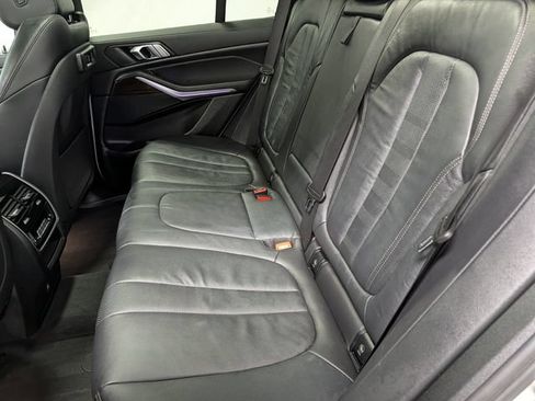 Used 2019 BMW X5 xDrive40i w/ Convenience Package AWD/4WD image 14