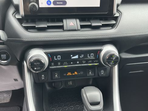 Certified 2024 Toyota RAV4 XLE w/ Weather Package AWD/4WD image 22