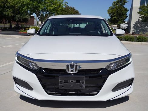 Used 2020 Honda Accord LX image 7