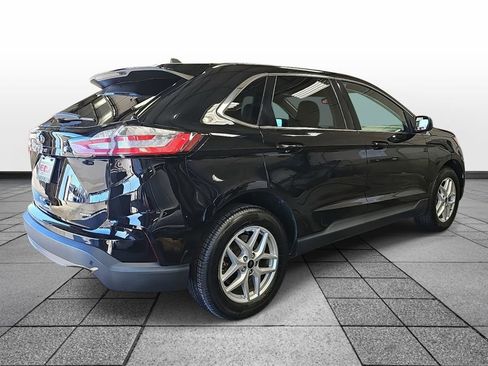 Used 2023 Ford Edge SEL image 5