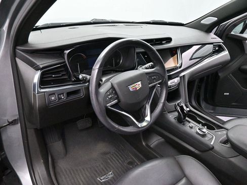 Certified 2024 Cadillac XT6 Premium Luxury w/ LPO, Floor Liner Package AWD/4WD image 18