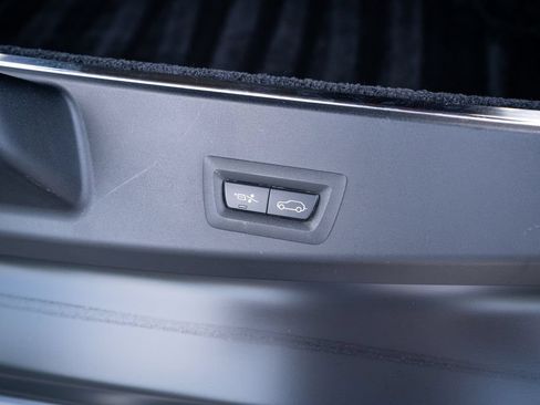 Used 2019 Rolls-Royce Cullinan AWD/4WD image 54