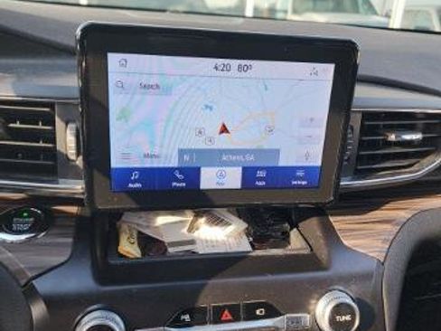 Certified 2020 Ford Explorer Limited image 12