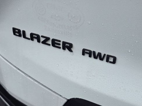 Used 2023 Chevrolet Blazer LT w/ Midnight/Sport Edition AWD/4WD image 12