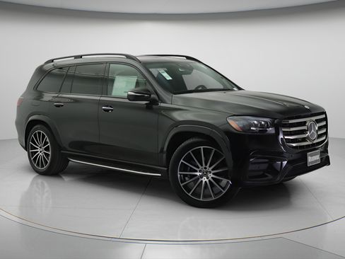 New 2026 Mercedes-Benz GLS 580 4MATIC image 1