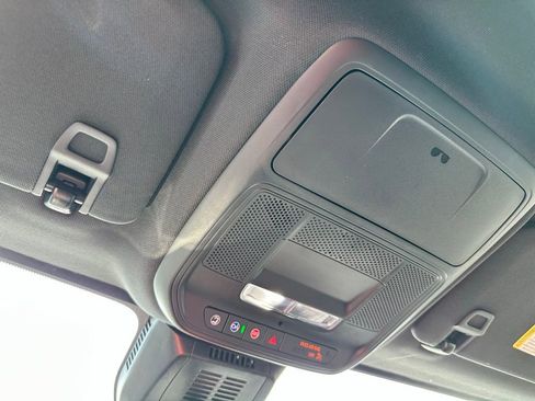 New 2026 Chevrolet Equinox LT w/ Convenience Package II image 26