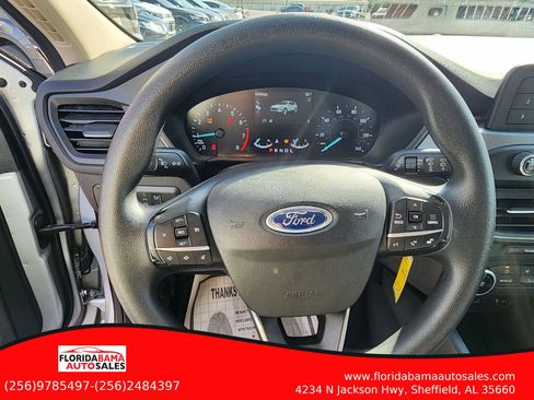 Used 2020 Ford Escape S image 17