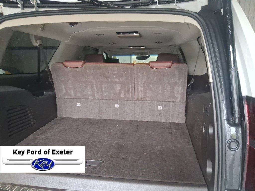 Used 2019 Chevrolet Suburban Premier AWD/4WD image 37
