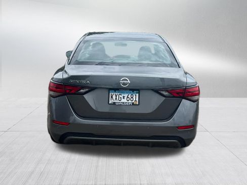 Used 2021 Nissan Sentra S FWD image 4