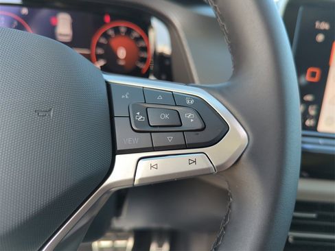 New 2026 Volkswagen Atlas Peak Edition image 43