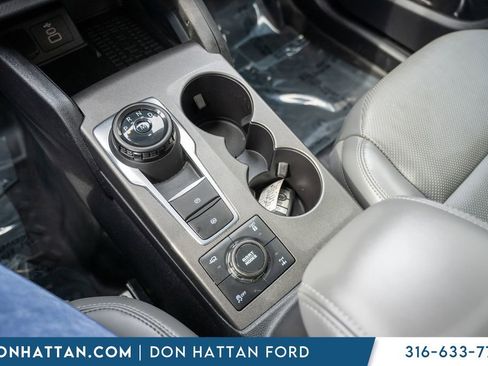 Used 2025 Ford Bronco Sport Badlands image 14