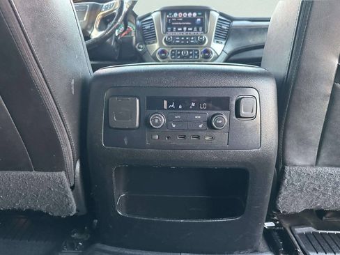 Used 2018 GMC Yukon XL Denali w/ Denali Ultimate Package AWD/4WD image 22