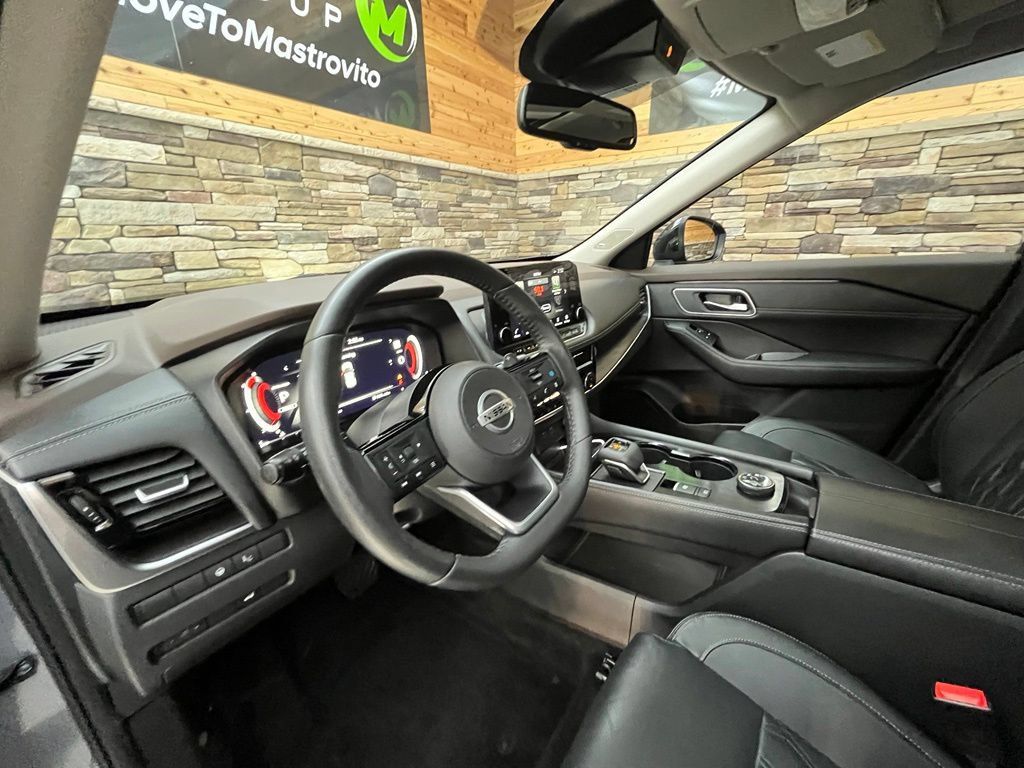 Used 2021 Nissan Rogue Platinum AWD/4WD image 25