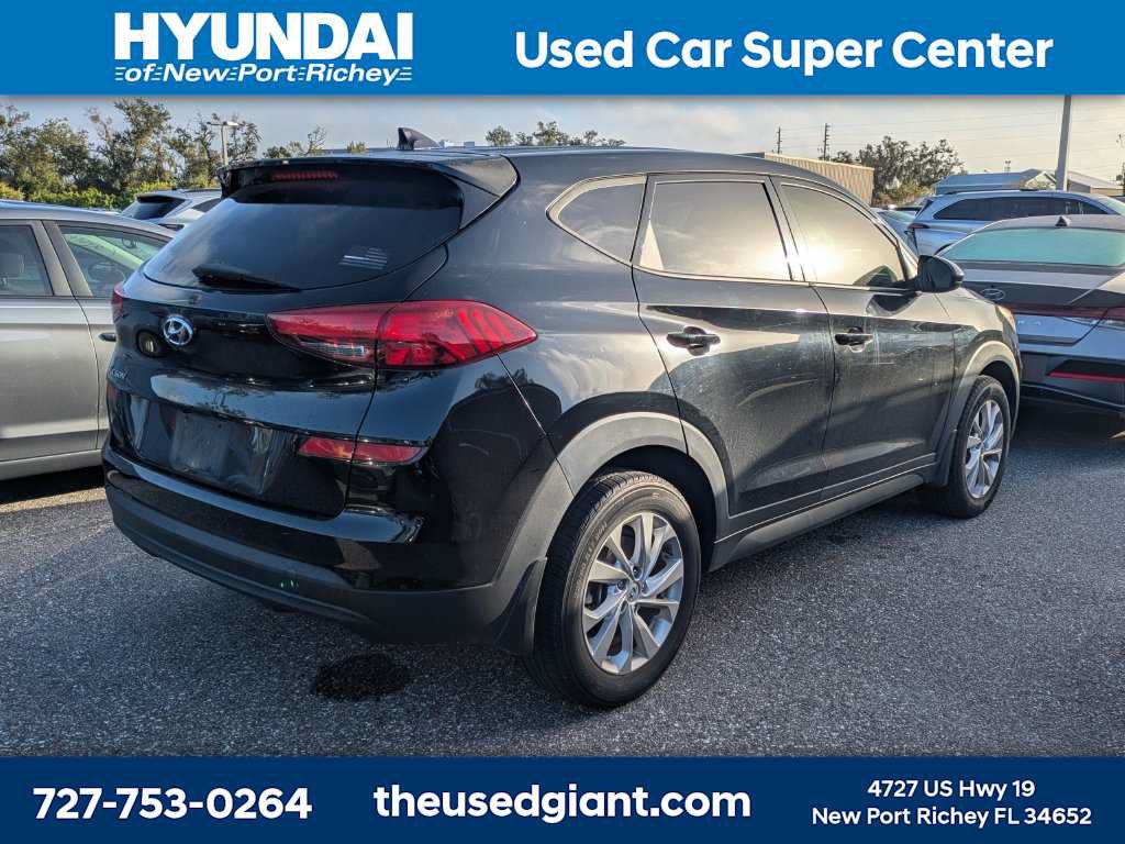 Used 2020 Hyundai Tucson SE FWD image 2