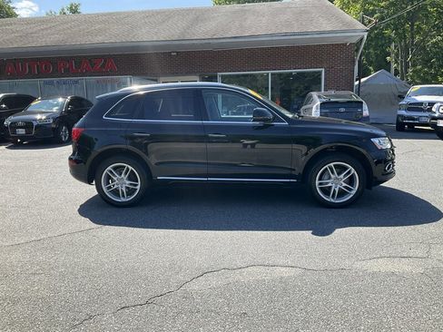 Used 2017 Audi Q5 2.0T Premium AWD/4WD image 4