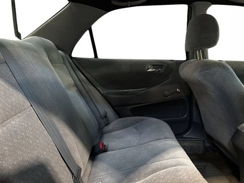 Used 2002 Honda Accord VP image 14