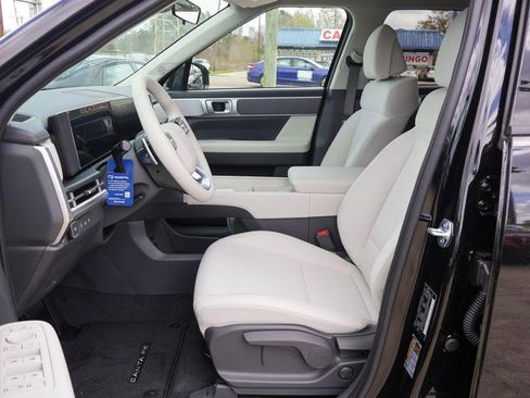 New 2026 Hyundai Santa Fe SE image 7