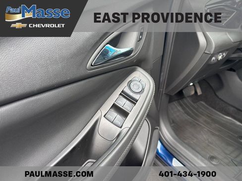 Used 2023 Buick Encore GX Preferred w/ Cold Weather Comfort Package AWD/4WD image 9