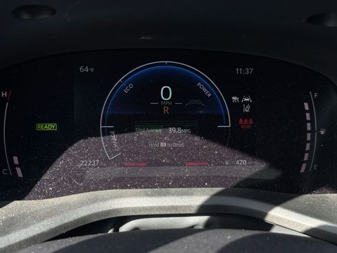 Used 2025 Toyota Camry LE image 44