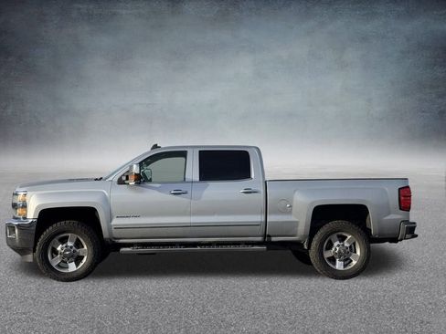 Used 2016 Chevrolet Silverado 2500 LTZ w/ Duramax Plus Package image 6