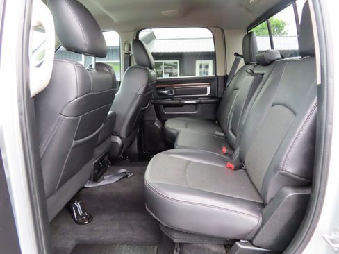 Used 2017 RAM 2500 Laramie AWD/4WD image 44