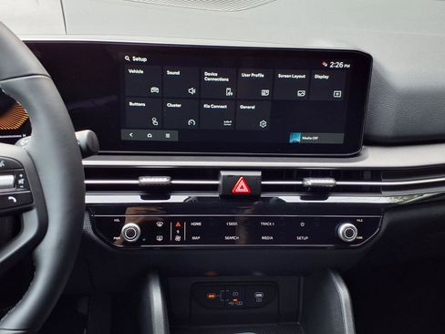 New 2026 Kia Sportage LX image 8