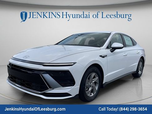 New 2026 Hyundai Sonata SE FWD image 10