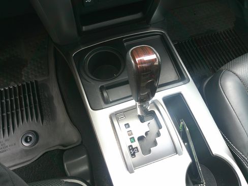 Used 2023 Toyota 4Runner Limited image 27