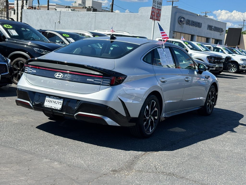 Used 2025 Hyundai Sonata SEL FWD image 7