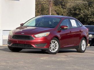 Used 2015 Ford Focus SE video 1