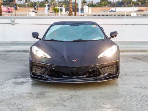 Used 2021 Chevrolet Corvette Stingray Premium Cpe w/ Z51 Performance Package image 3