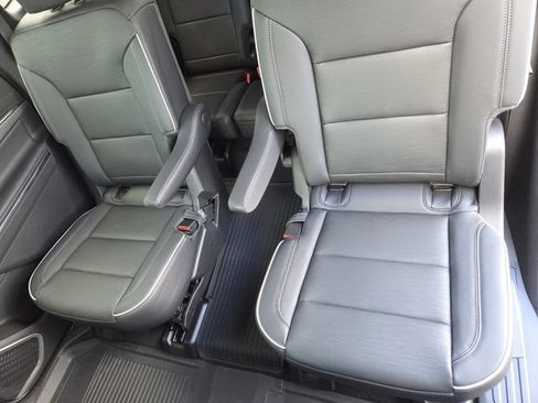 New 2026 Buick Enclave Sport Touring w/ Power Package AWD/4WD image 33