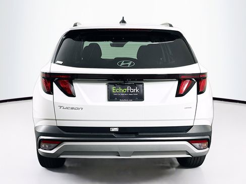 Used 2025 Hyundai Tucson SEL AWD/4WD image 7