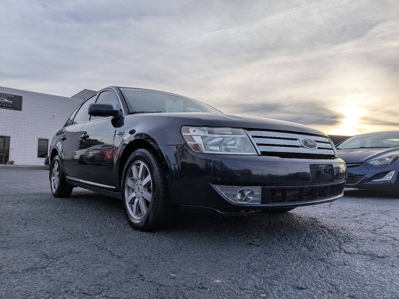 Used 2009 Ford Taurus SEL AWD/4WD image 10