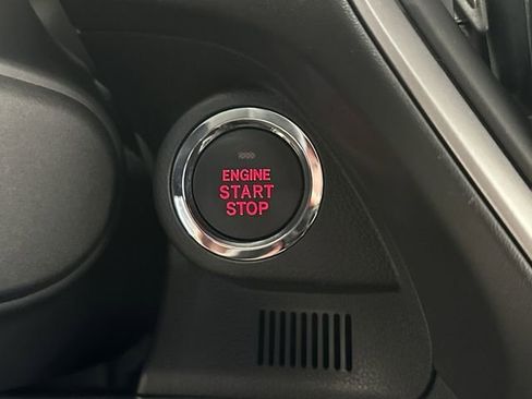 Used 2025 Subaru Impreza 2.0i Sport image 11