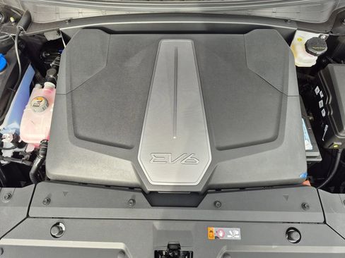 New 2026 Kia EV9 Land w/ Nightfall Edition Package image 16