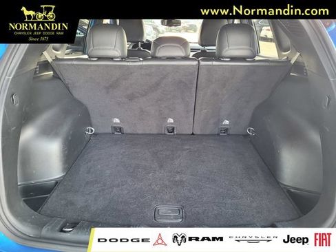 Used 2025 Jeep Compass Limited AWD/4WD image 19