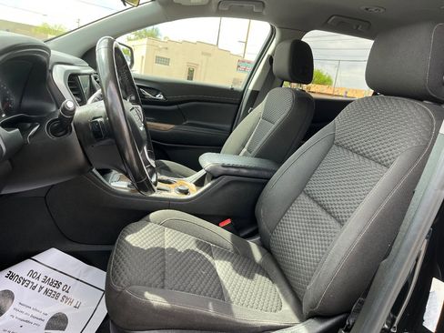 Used 2019 GMC Acadia SLE w/ Driver Alert Package I FWD image 24