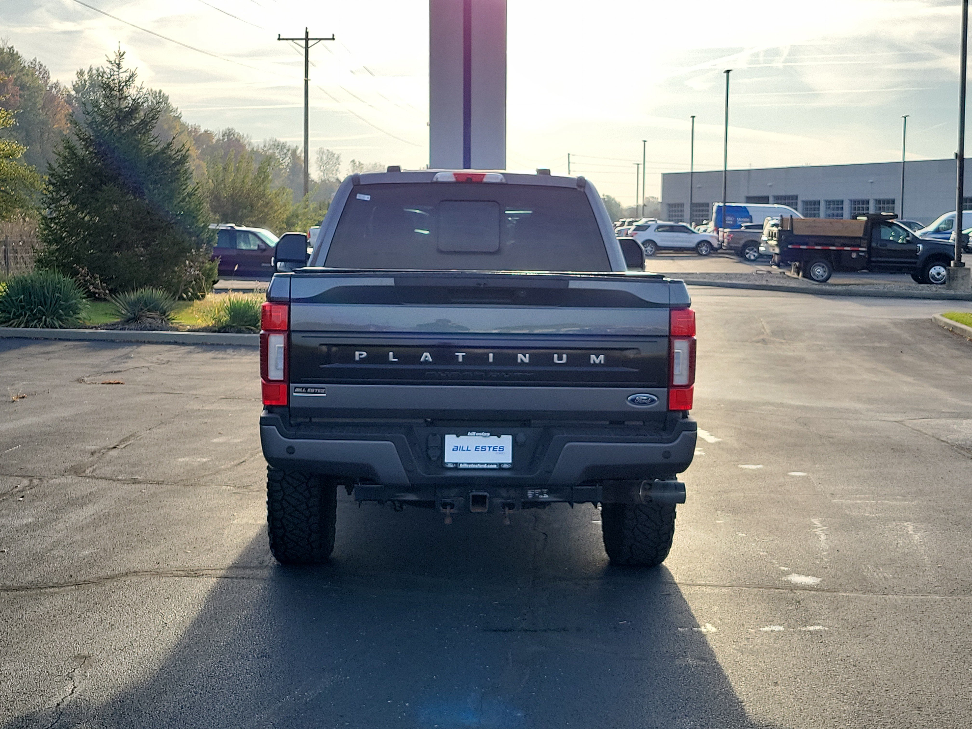 Used 2022 Ford F250 Platinum AWD/4WD image 3
