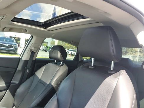 Used 2023 Honda Accord Touring image 17