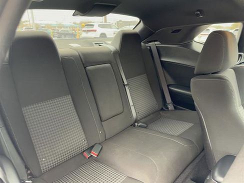 Used 2021 Dodge Challenger GT RWD image 10