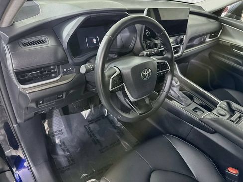 Certified 2025 Toyota Grand Highlander AWD Hybrid image 19